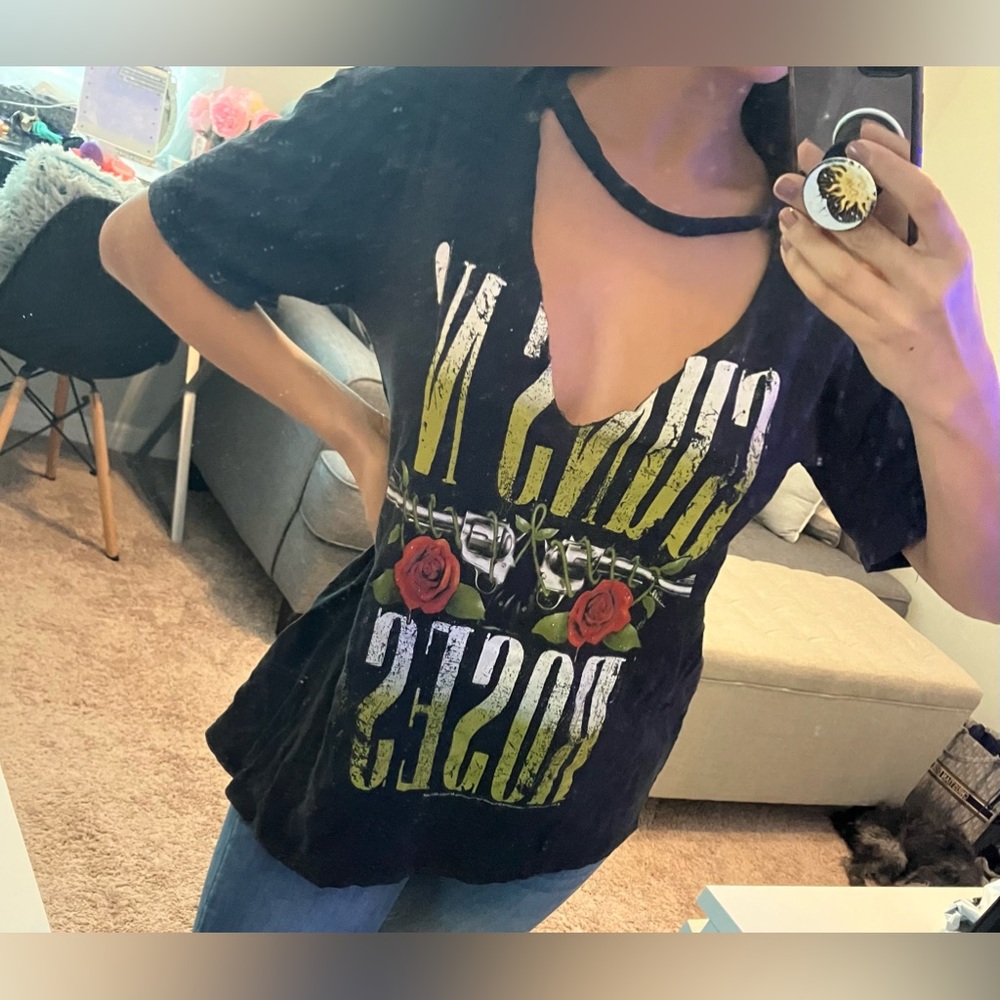Guns N’ Roses sexy neck oversized tee